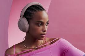 Sony WH-1000XM5 lifestyle